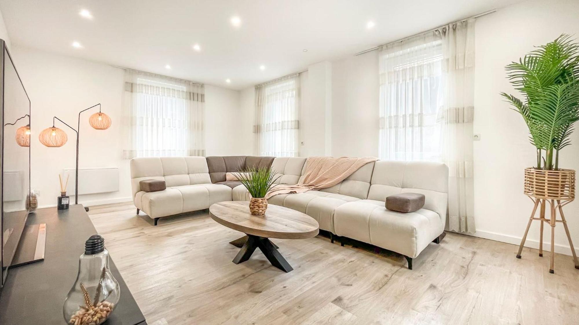 Homey Sakine- Proche Centre- Netflix- Wifi Cluses Luaran gambar